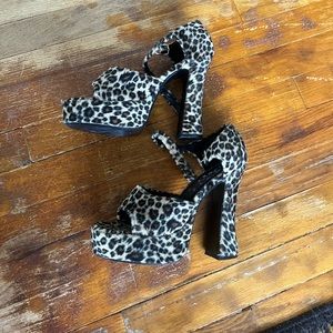Fuzzy cheetah print platforms